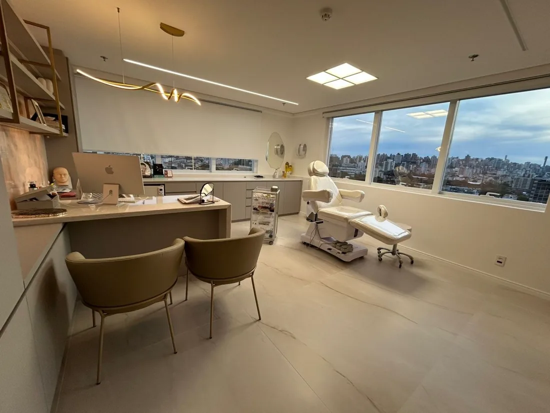 Sala de procedimento onde é realizada a Luz Intensa Pulsada